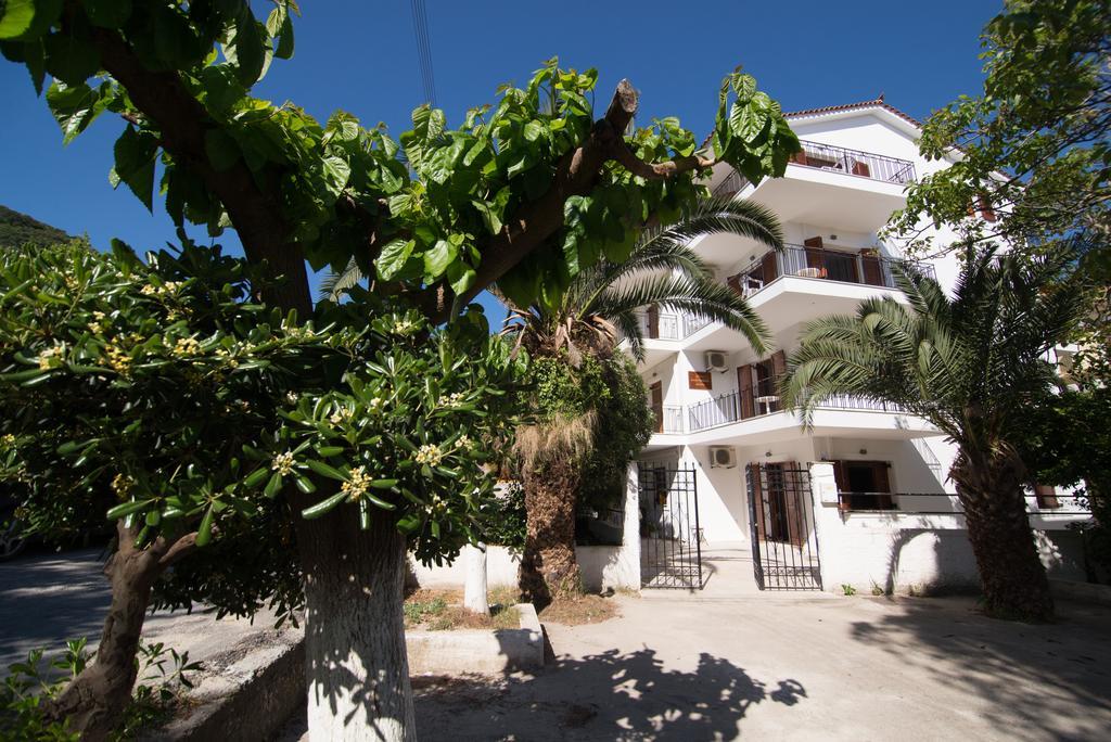 Maria Parameriti Apartments Poros  Екстериор снимка
