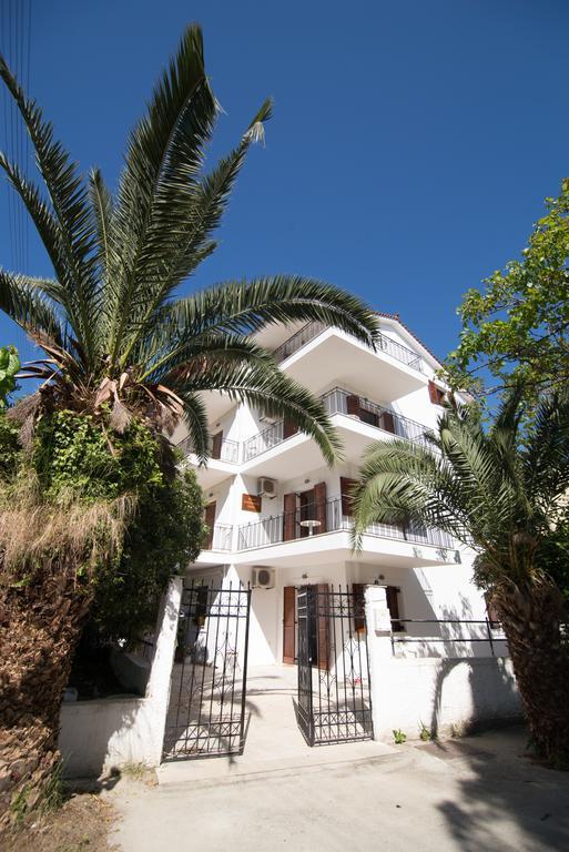 Maria Parameriti Apartments Poros  Екстериор снимка